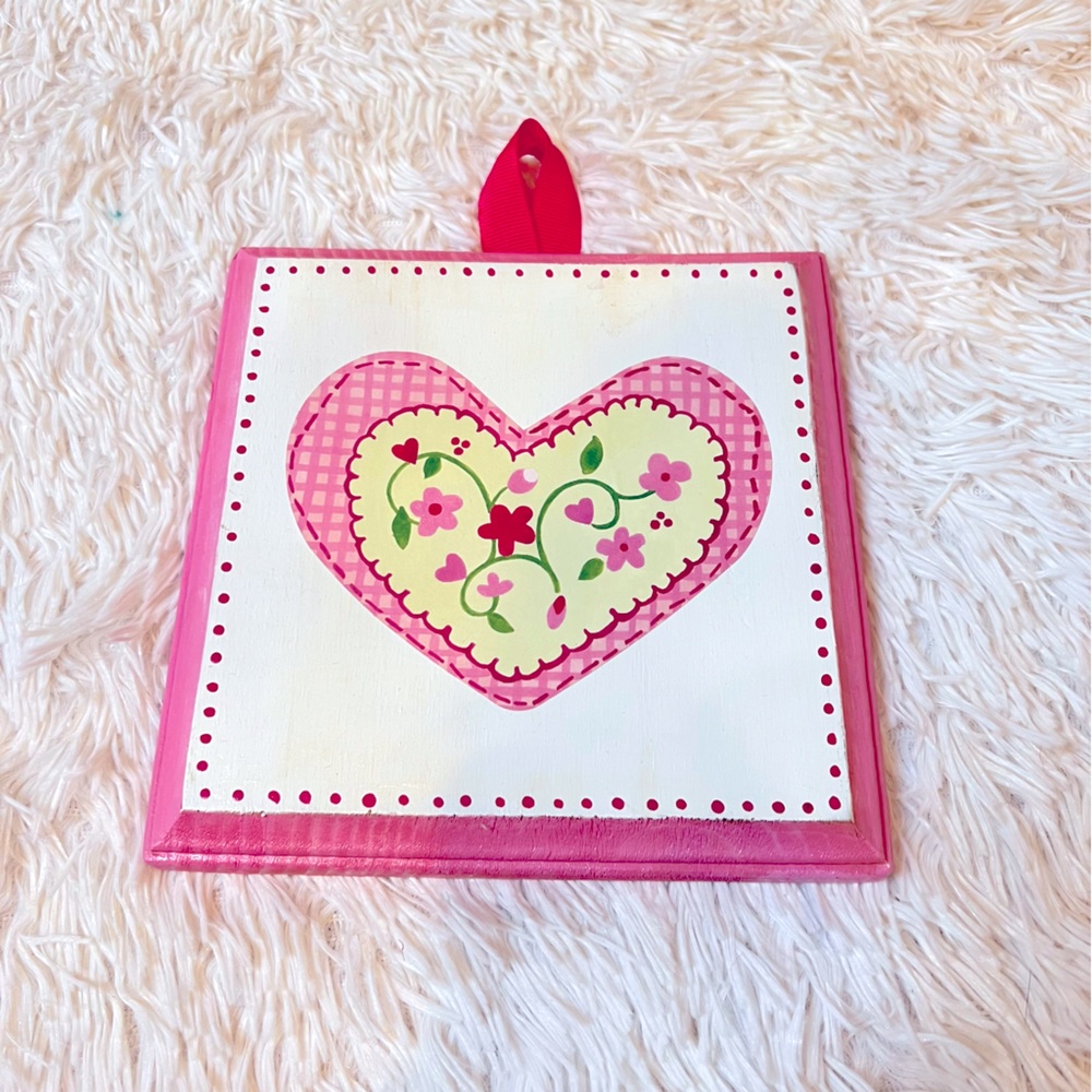 HANDMADE | wood pink hand painted heart print wall decor accent